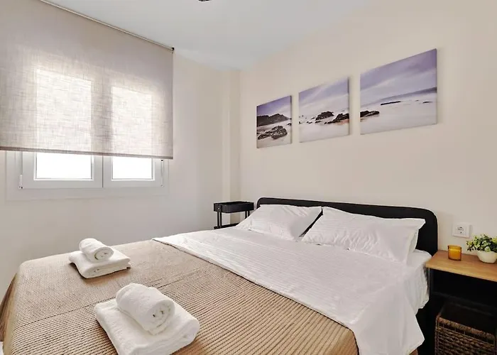нова в центрі з басейном та паркінгом Appartement